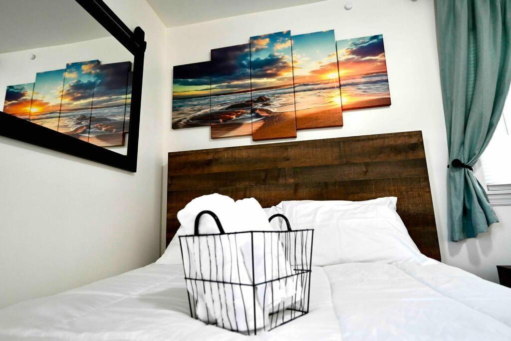 Bright & Cozy 2Nd Floor Apartment Close To Nyc Bloomfield Exterior photo