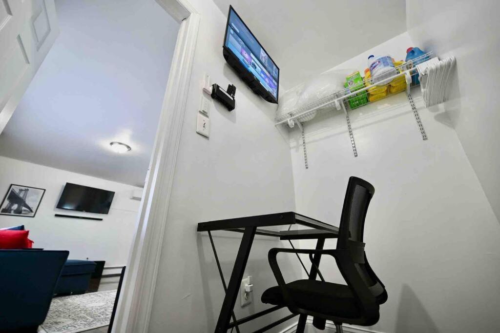 Bright & Cozy 2Nd Floor Apartment Close To Nyc Bloomfield Exterior photo